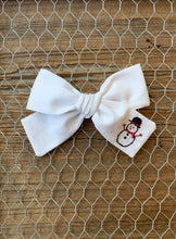 Load image into Gallery viewer, Snowman Bow