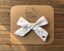 Load image into Gallery viewer, Ladybug Bow