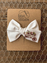 Load image into Gallery viewer, JL Wheelbarrow Bow