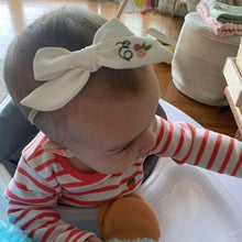 Load image into Gallery viewer, Initial Bow