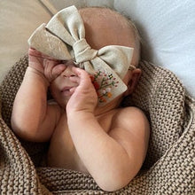 Load image into Gallery viewer, Summer Bow